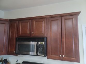 Cabinets And Counter Tops 
