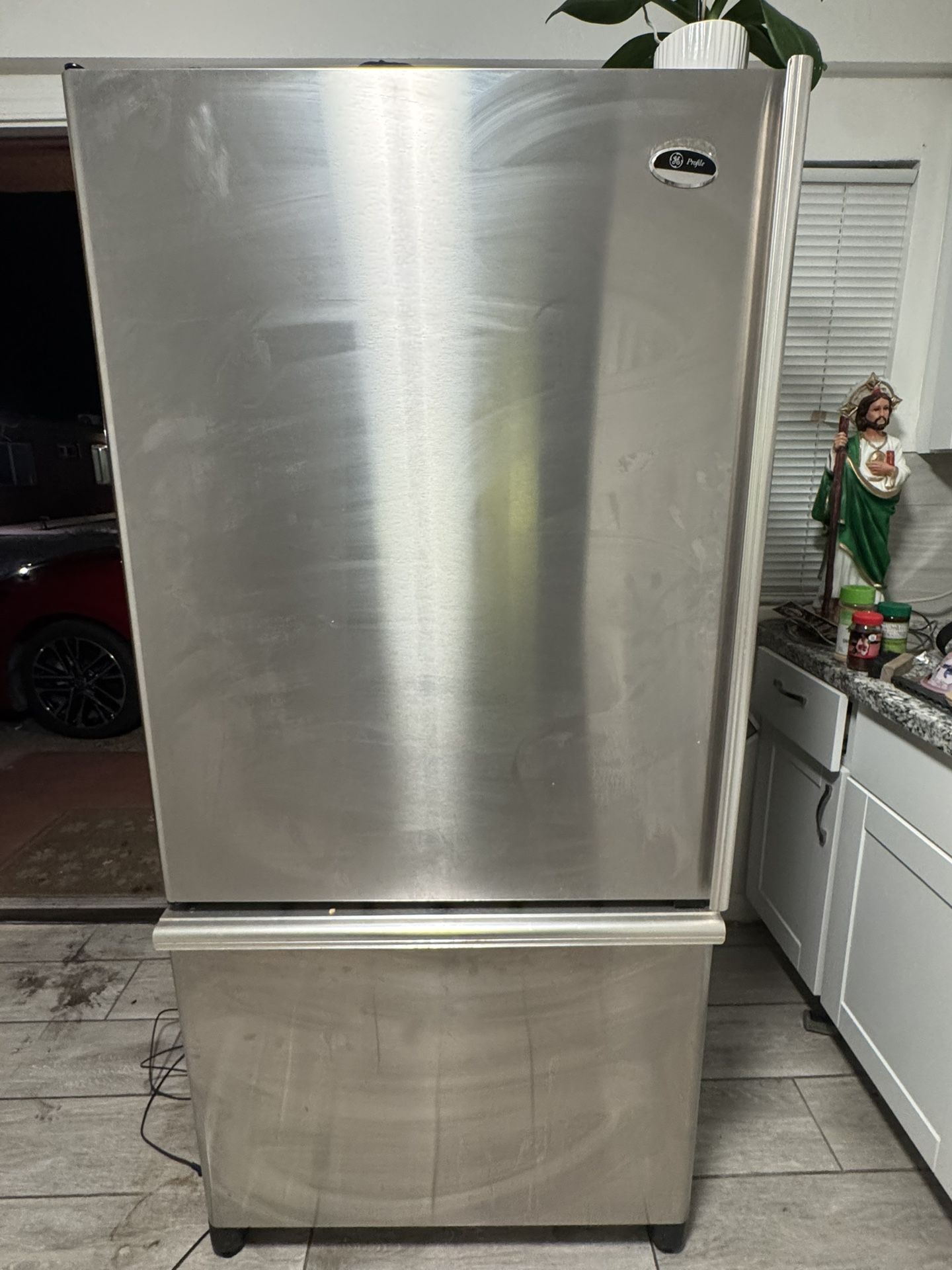 Refrigerador Profile 