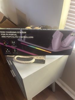 RGB CHARGING STATION