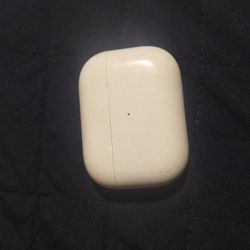 Airpods Pro Gen 3 (case only)
