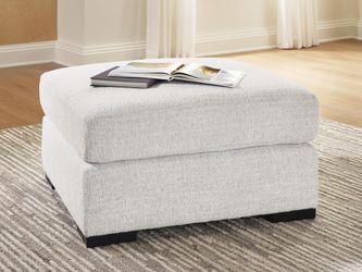 Wynncroft Manor Chalk Oversized Accent Ottoman