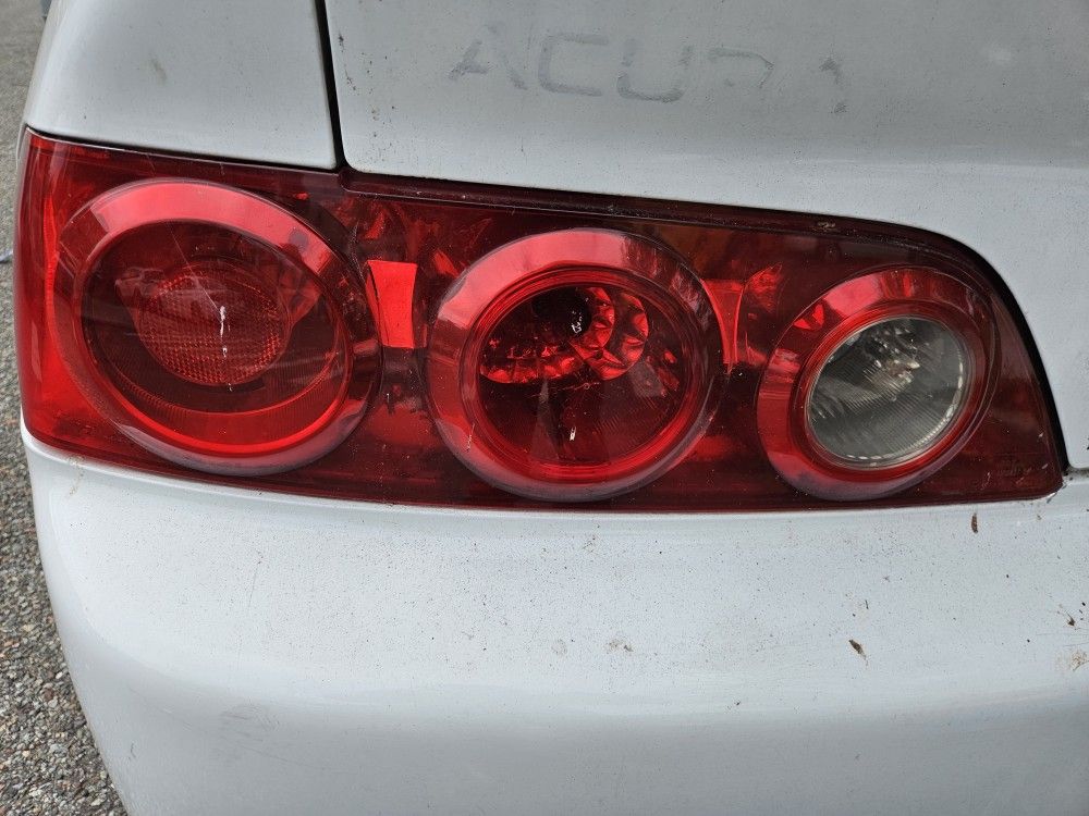 05-06 Acura RSX Type-S OEM Driver And Passenger Tail Lights