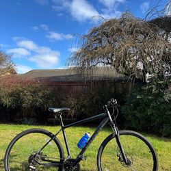 Specialized Crosstrail Hybrid Bike Aluminium Bicycle Large Frame