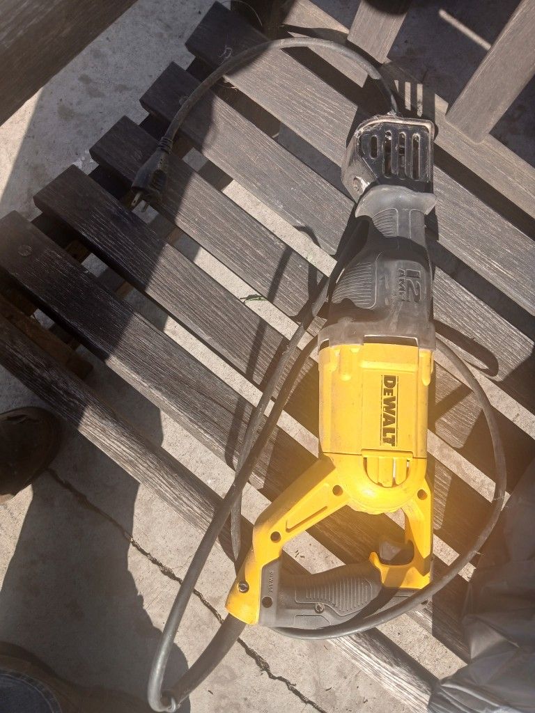 DeWalt