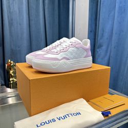 Louis Vuitton Groovy Series Sneaker New 