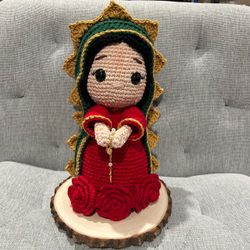Virgen de Guadalupe a crochet