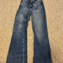 Buckle Jeans