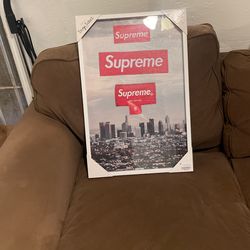 Supreme Wall Picture