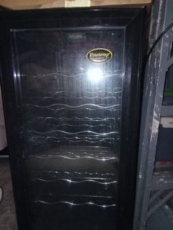 Vinotemp wine cooler