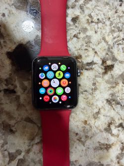 Apple Watch Series 3 (42mm) - Space Gray + 2 Bands