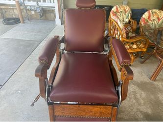 1890's koken wood barber chair its in great shape must see