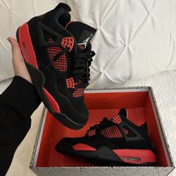 Retro 4s Red Thunders 