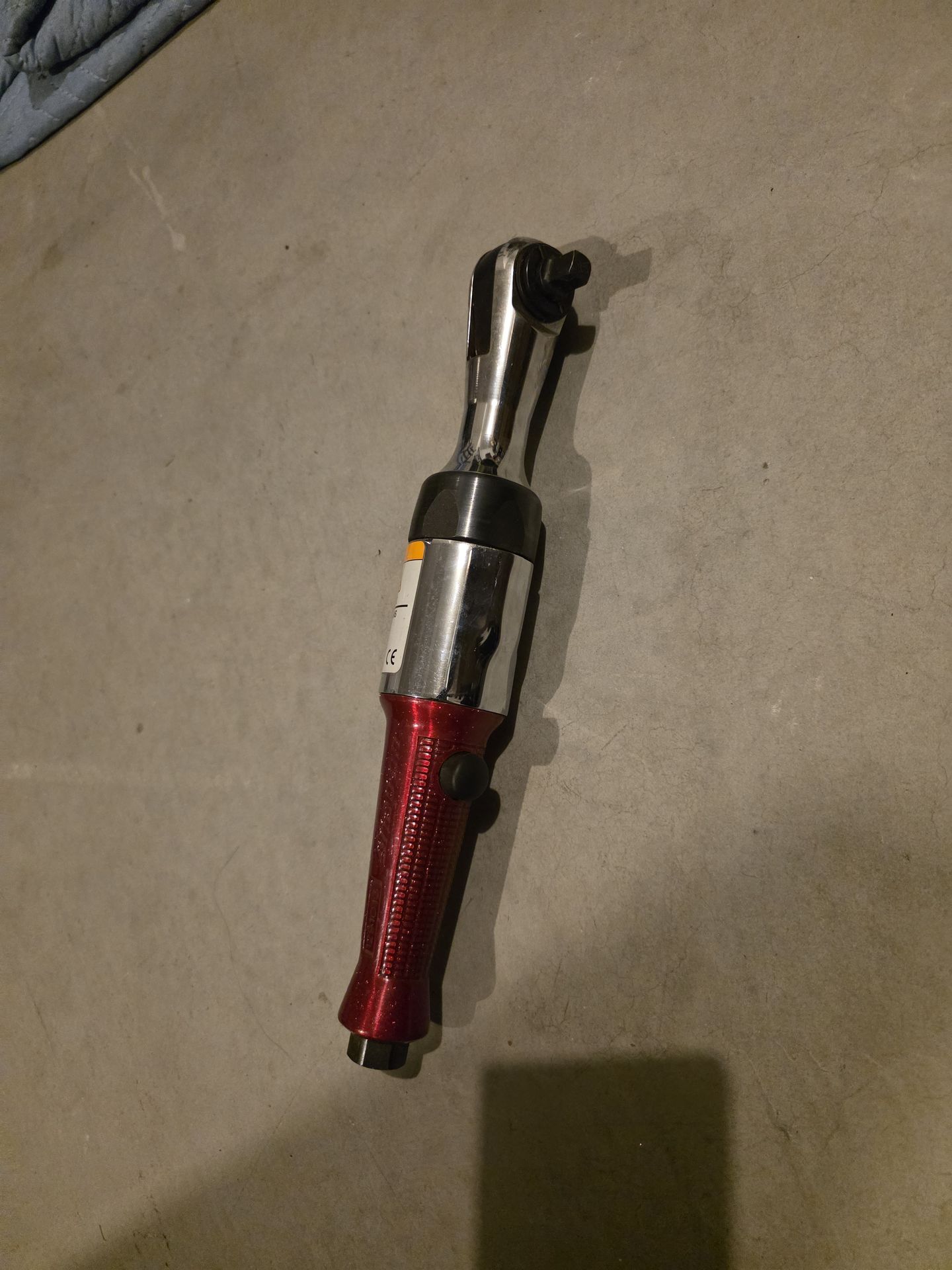 Snap on 3/8 Air Ratchet tool