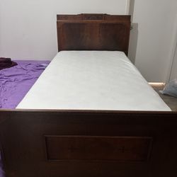 Twin Bed 