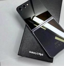 Galaxy Z Flip 5 Unlocked