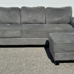 Modern Light Grey Sectional With Reversible Ottoman Free Delivery 🚚