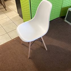 Can Long Modern Century Chair