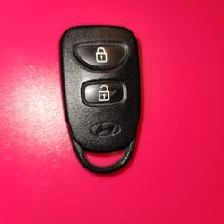 ORIGINAL HYUNDAI TUCSON 10-15 KEY LESS ENTRY REMOTE FOB OEM ALARM 3-BUTTON
