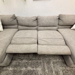 Laz-boy Sectional Couch - Free Delivery 