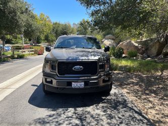 Ford F-150 Pickup Truck
