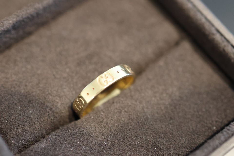 Gucci Icon Thin Band 18k Gold Ring Size
