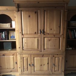 Entertainment Center With Two Bookshelves 