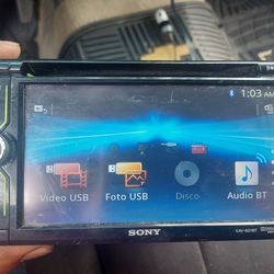 STEREO SONY CD AUX USB BLUETOOTH SELE KITA LA CARITA DETACHABLE FASE GOOD CONDICIÓN ABLO ESPAÑOL