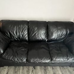Black Leather Couch And Loveseat 