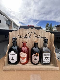 Halloween Table Decor