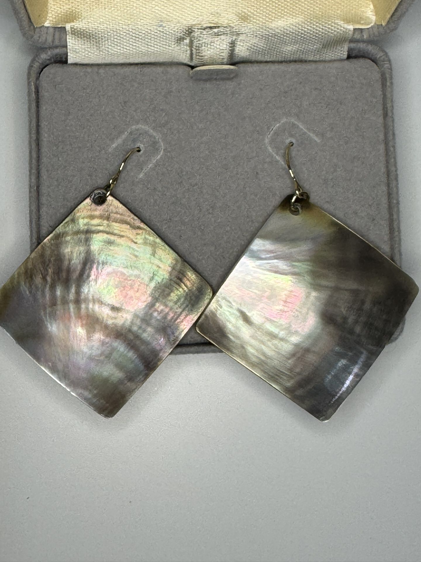 14K Solid Gold Hook Dangle Iridescent Mother of Pearl Nacre Earrings Handmade
