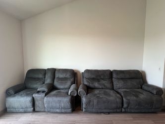 ** MOVING SALE SOFA SET **