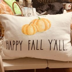 throw pillow