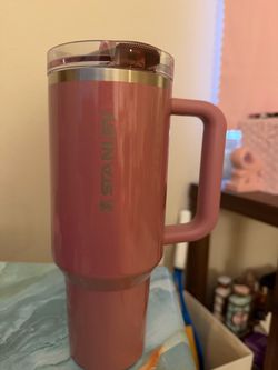 Stanley Quencher Tumbler with Handle