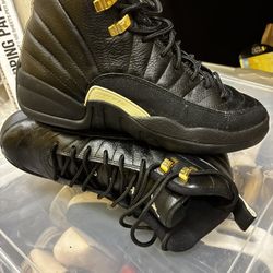 Jordan 12 “The Master”, size 6.5 youth (women’s Size 8)