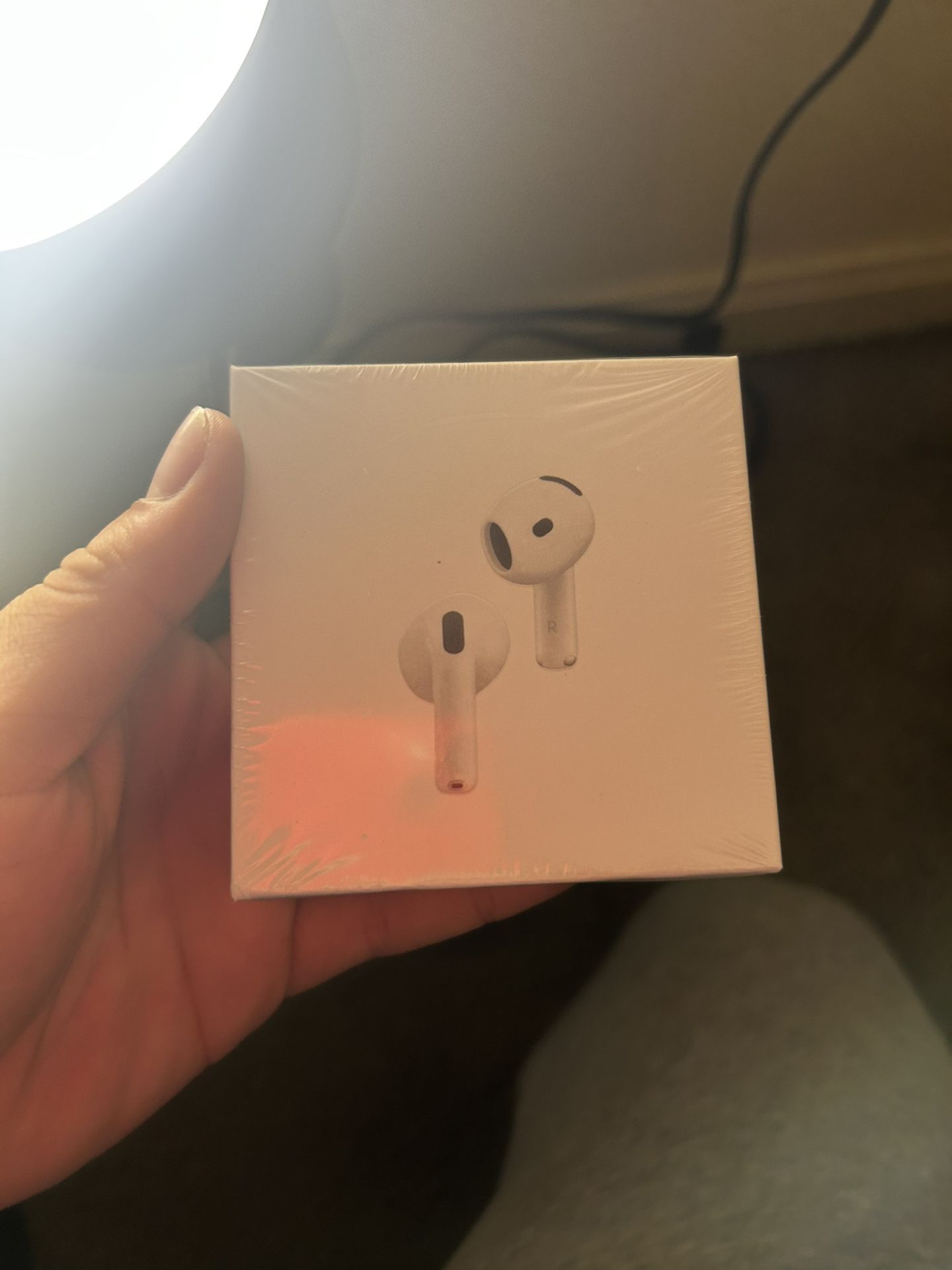 AirPods Gen 4