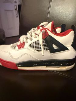 Jordan 4 Fire red Size 5.5 used-  best offers