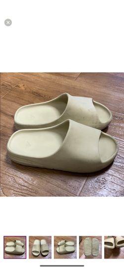 Yeezy Slides Sandals