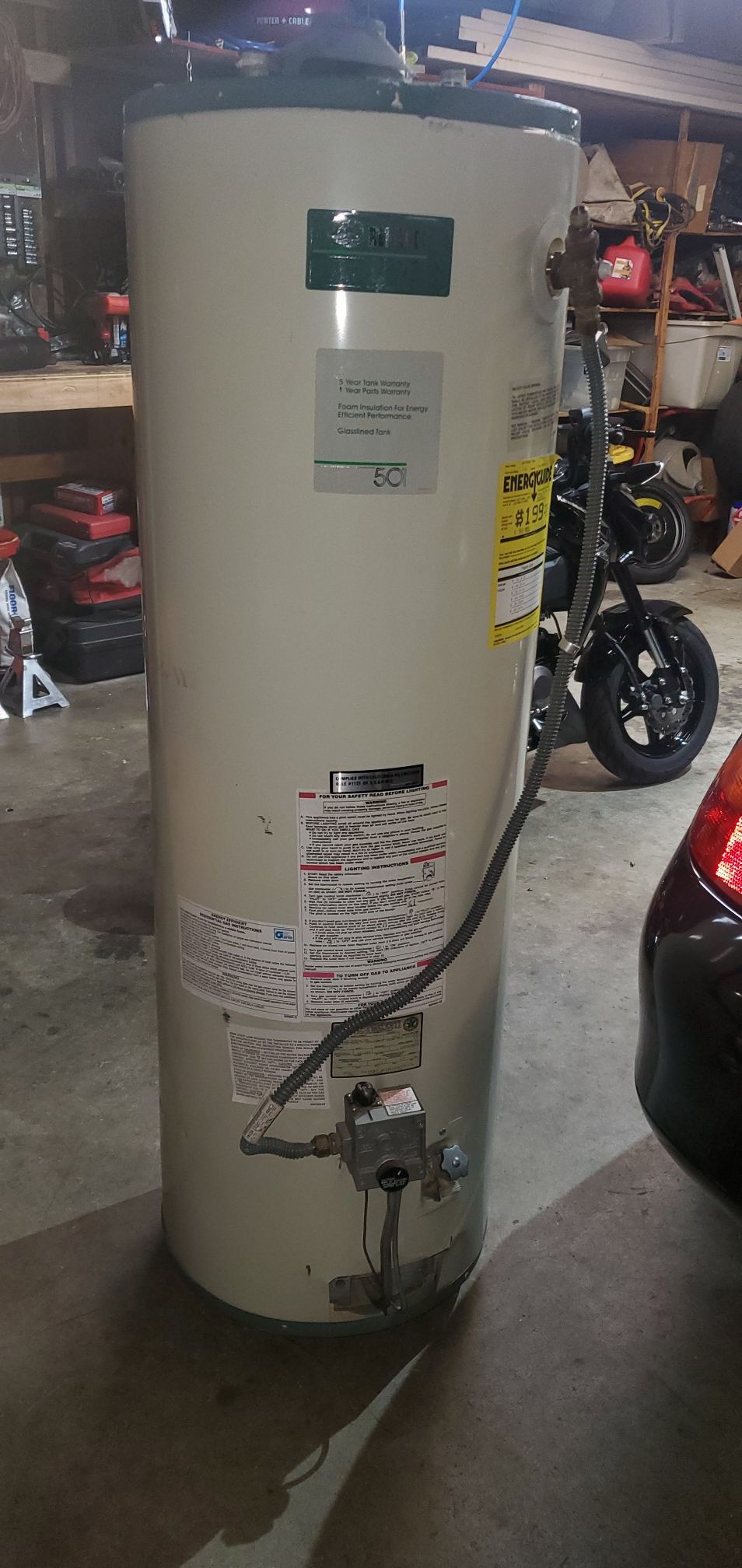 40 gallon gas water heater in perfect working condition