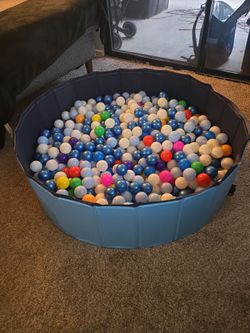 Blue Ball pit