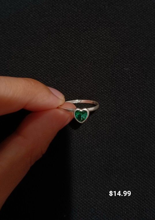 Silver Ring Green Heart/ Anillo De Plata De Corazón Verde
