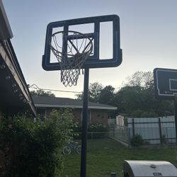 FREE FREE Basketball Hoop