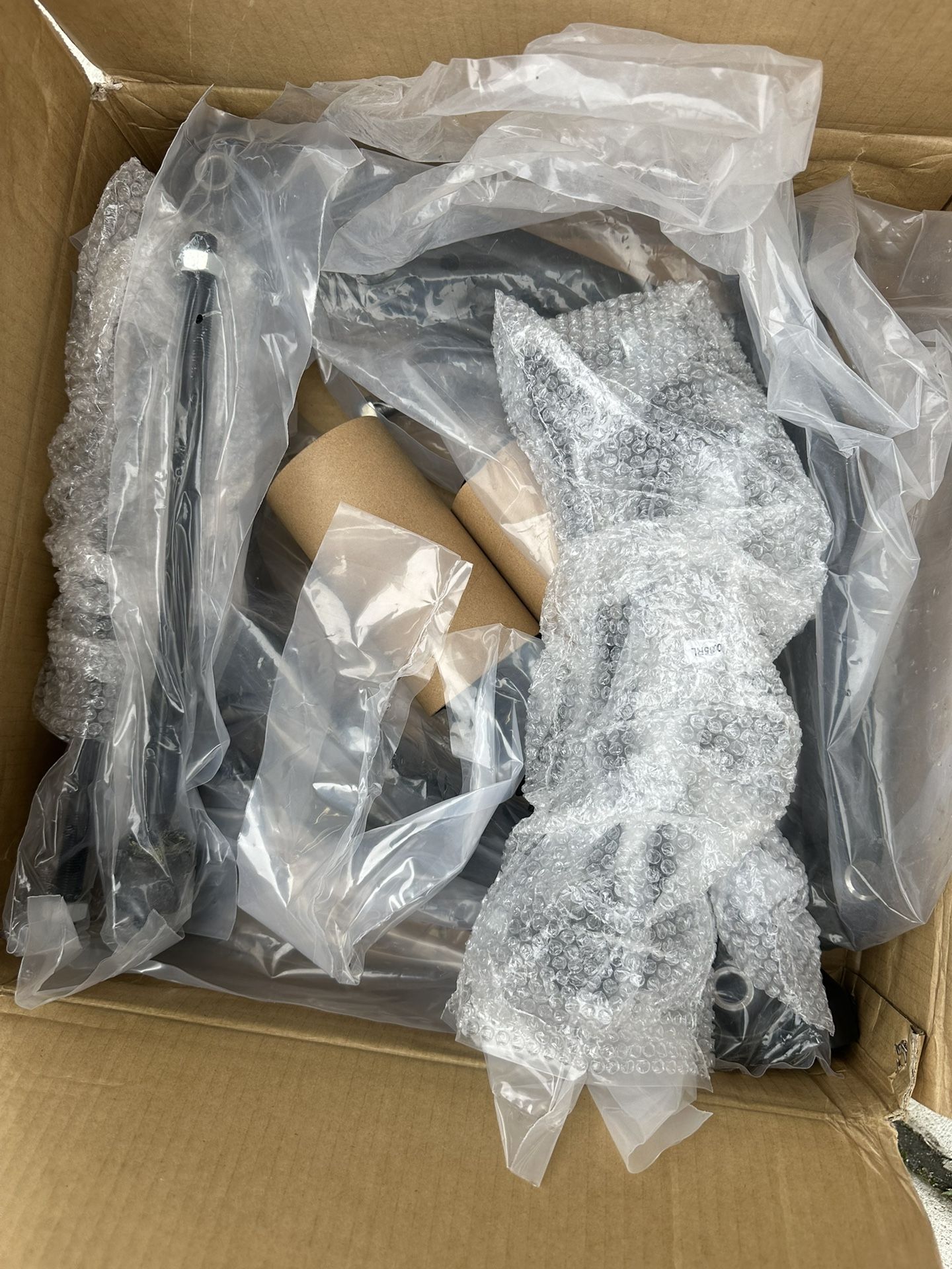 TUCAREST 2Pcs K620548 K620549 Front Lower Control Arm and Ball Joint Assembly Fit For Mi-tsubishi 08-17 Lancer (Not Fit Evolution Models), 07-20 Outla