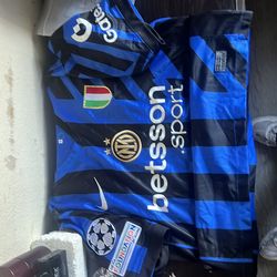 Inter Milán 2024/2025 jersey