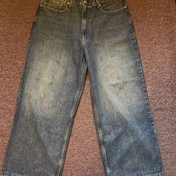 Levis Extra Baggy Jeans