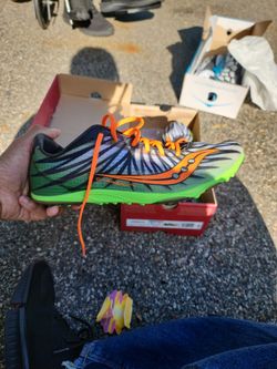 Brand New Saucony Carreera XC