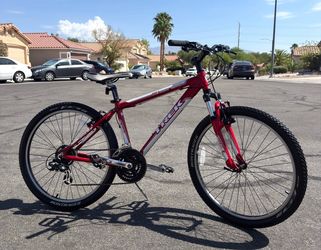 Trek 3500 Mountain Bike – Excellent Condition