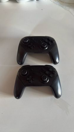 Nintendo Switch Pro Controllers