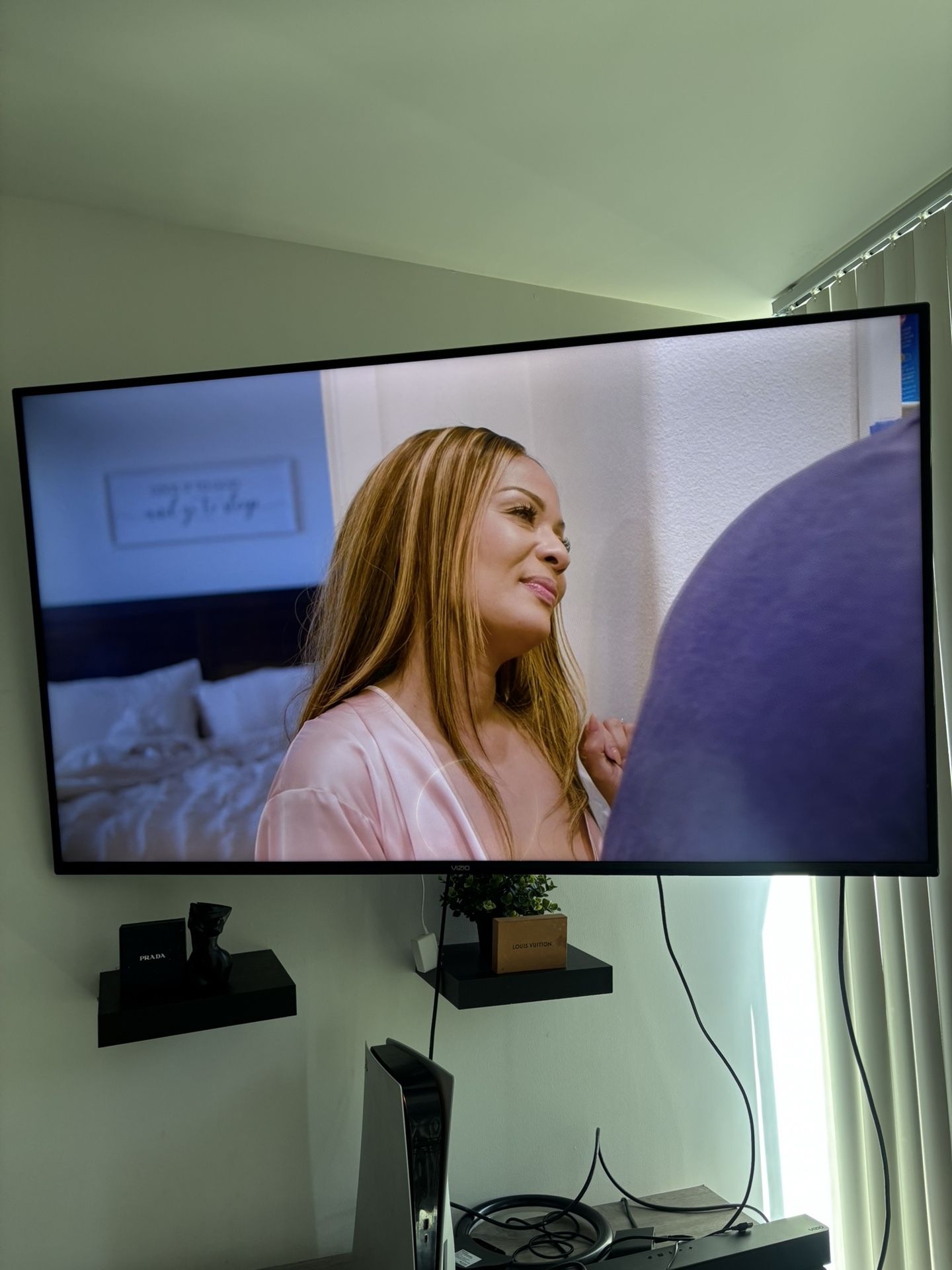 Smart TV ( VIZIO ) Quantum 4K QLED HDR