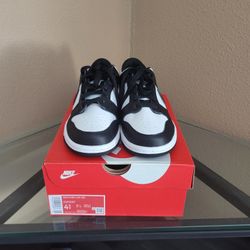 Nike Dunk Low 4.5 Y