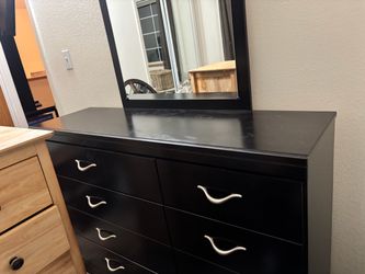 Black Dresser with Mirror and Nightstand Set
